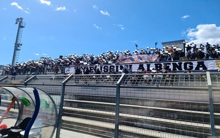 Calciomercato. Scatto al Riva con la maglia dell'Albenga per Valerio Birzò