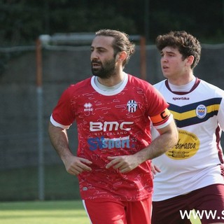 Calcio, Savona. Biancoblu in campo contro l'Olimpic. Diroccia: &quot;Ci è stato suggerito dai rappresentanti federali. Giocherà chi vorrà farlo&quot;