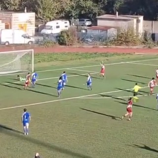 Calcio, Pontelungo, le immagini della vittoria contro il Superba e del pari con la Carcarese