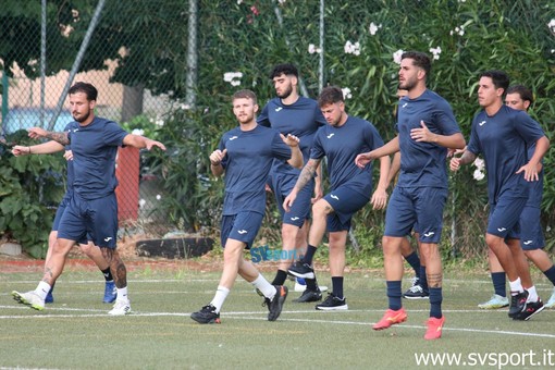 Calcio, Savona. Pareggio a Ceva nell'amichevole del week end, di Piu la marcatura biancoblu