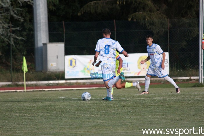 Calcio, Eccellenza. La quarta giornata incombe, fame di tre punti per Pietra Ligure e Cairese