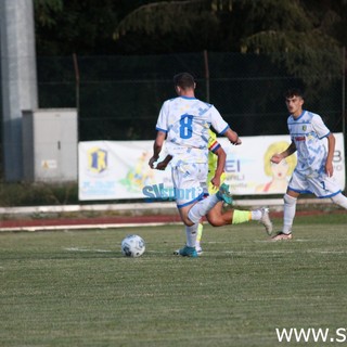 Calcio, Eccellenza. La quarta giornata incombe, fame di tre punti per Pietra Ligure e Cairese