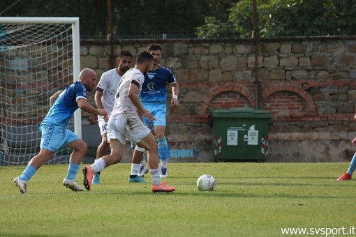 Calcio, Vado. Ritorno al futuro con l'esordio in Coppa Italia, si riparte proprio dalla Sanremese (VIDEO)