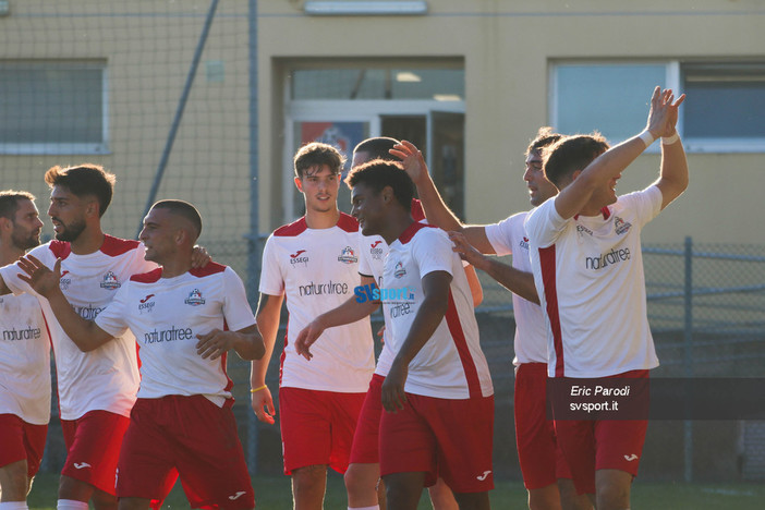 Calcio, Coppa Italia di Promozione. La semifinale di andata chiama la S.F. Loano, stasera all'Ellena sarà sfida alla Praese