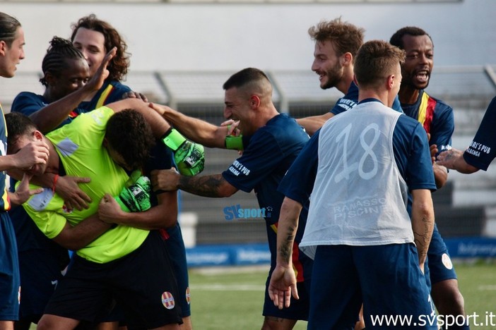 Calcio. Le punte decidono l'anticipo, Carballo - Di Mari per l'1-1 di Vadino - San Filippo Neri Yepp