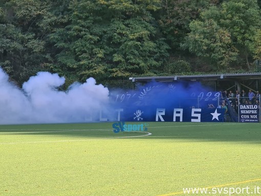 Calcio, Città di Savona. I Vecchi Ultras chiamano il pubblico al Faraggiana: &quot;A raccolta chi ha nel cuore i colori biancoblu&quot;