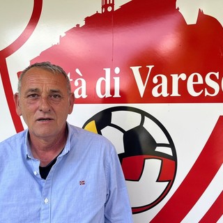 Calcio, Serie D. Il Varese recrimina per il pari dell'Albenga. Mister Cotta: &quot;Rigore probabilmente regalato, ma bastava far sfilare la palla...&quot; (VIDEO)