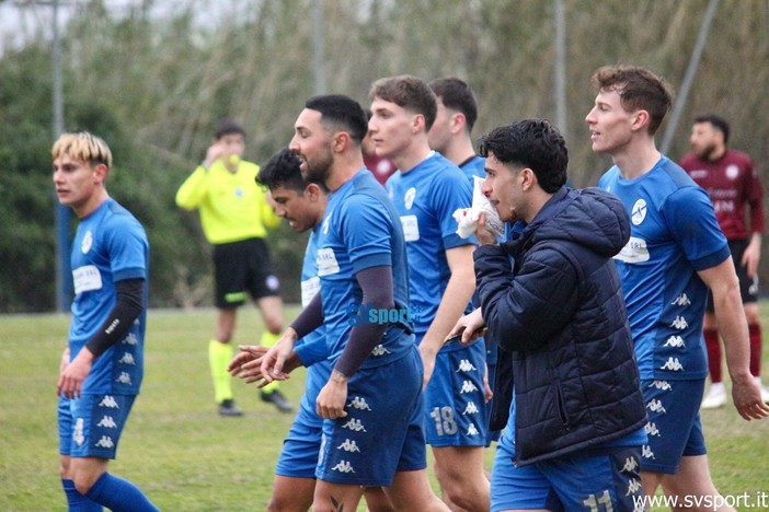 Calcio, Andora. Luca Delfino scuote i biancoblu: &quot;Basta chiudersi, avremmo potuto avere 4 punti in più&quot;