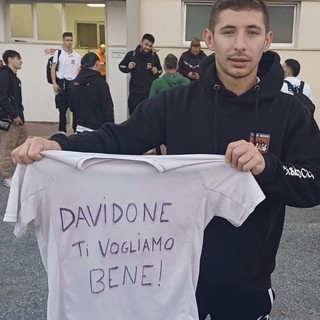 Calcio. L'Old Boys Rensen dedica il colpaccio con il Savona a Davide Violin: &quot;Una persona a cui tutti vogliamo bene&quot; (VIDEO)