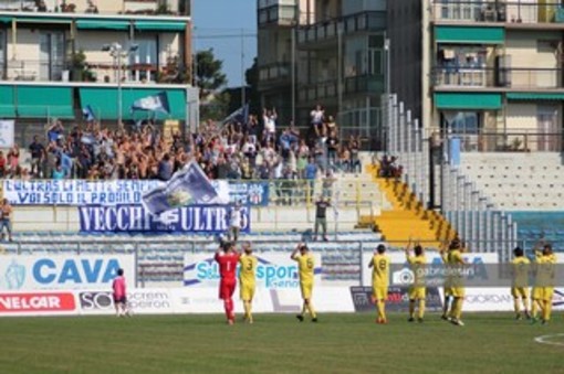 Calcio. Serie D, domenica in riva al lago per il Savona: il match contro lo Stresa vale i piani alti della classifica