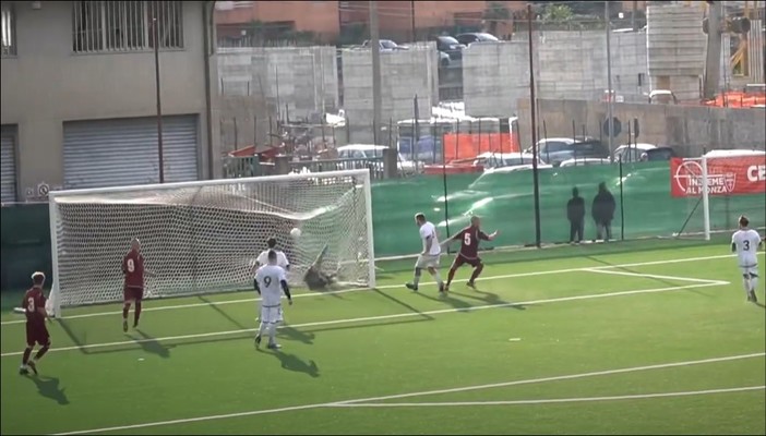 Calcio. Super Sfinjari trascina il Pontelungo a Camporosso. La sintesi del big match di Prima Categoria (VIDEO)