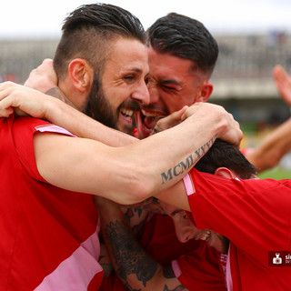 Calcio, Savona. Cala il sipario sulla stagione biancoblu: alle 16 la finale playoff contro la Massese