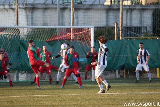 Calcio, Prima Categoria B. Il Savona punta a mantenere il primato con la Spotornese, lo Speranza sfida il Masone