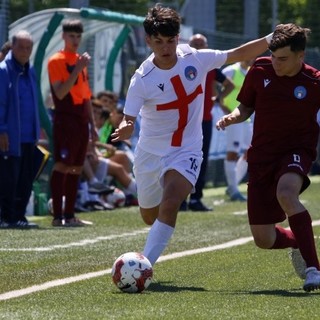 Calcio, Torneo delle Regioni. E' il giorno delle finali. La Liguria a caccia dell'alloro, il team femminile eliminato dalla Lombardia