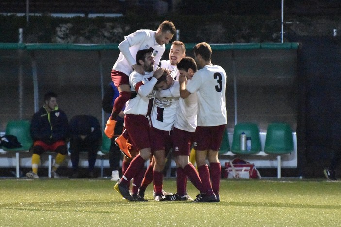 Calcio, Prima Categoria A. C'è già il primo risultato: rinuncia per il Borgio Verezzi, tre punti all'Oneglia