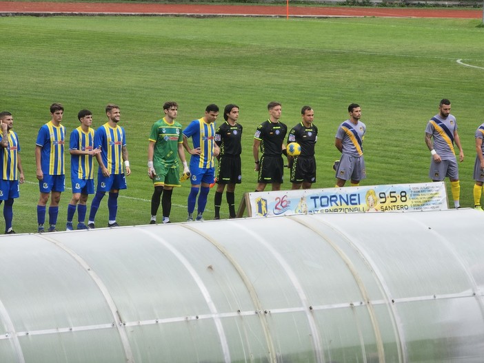 Calcio. Eccellenza, la Cairese si sblocca: Zunino, Sogno e Garbarino firmano il 3-0 al Serra Riccò