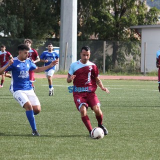 Calcio, Prima Categoria B. Testi e la Vadese riprendono nel finale l'Old Boys, reti bianche tra Masone e Olimpic, Bolza tennistica