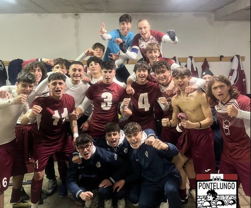 Calcio, Pontelungo. La Juniores festeggia la vittoria nel derby