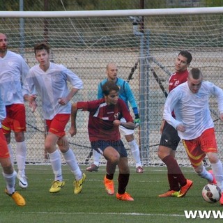 Calcio, Eccellenza: si torna in campo, punti pesanti in coda e in vetta alla classifica