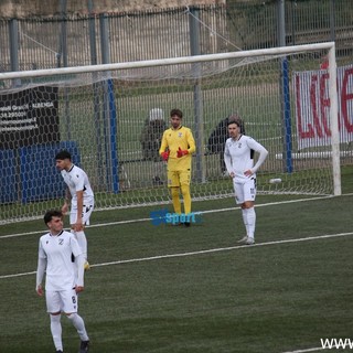 Calcio. Albenga. Nessuna novità fronte stadio, ma non si ferma il via vai di giocatori