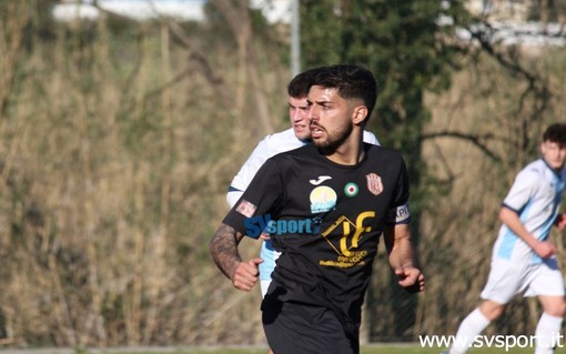 Calcio. Il Soccer Borghetto batte 2-1 l'Ospedaletti con Auteri e Gamba. Espinal: &quot;Ora con la Campese sarà da dentro o fuori&quot;