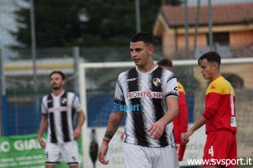 Calcio, Eccellenza. Resta l'ultimo verdetto, chi retrocederà tra Rapallo e Voltrese?