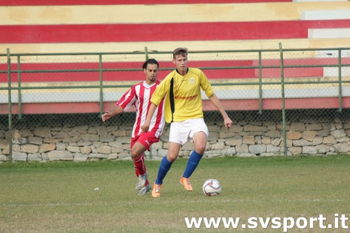 Calcio, Eccellenza: menu ricchissimo con Finale - Ligorna e il derby Cairese - Veloce