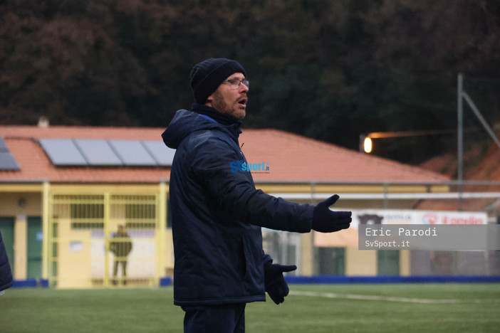 Calcio, Ceriale. I giovani biancoblu regalano ancora tre punti a Mambrin: &quot;Vinto con le unghie, sarò un martello anche nel girone di ritorno&quot; (VIDEO)