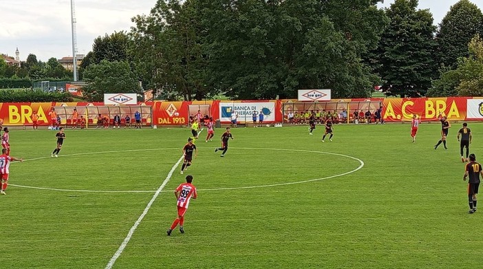 Calcio, Serie D. L'esordio del girone A termina 1-1, succede tutto nella ripresa tra Bra e Asti