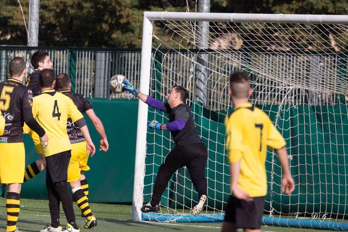 Calcio, Baia Alassio. La nuova prospettiva di Fabio Curto: &quot;Mi sto divertendo come non mai, importante non aver perso contro il Santa Cecilia&quot;