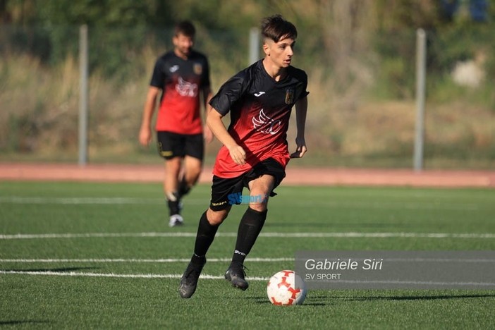 Calcio, Prima Categoria. L'Altarese conferma due giovani: restano Esposito e Shahini