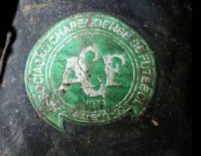 Il fraterno abbraccio della Cantera agli angeli della Chapecoense