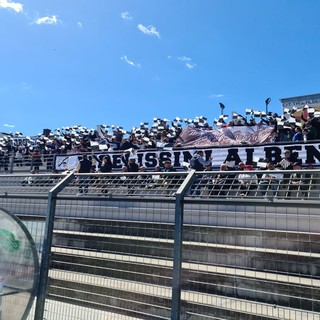 Calciomercato. Scatto al Riva con la maglia dell'Albenga per Valerio Birzò