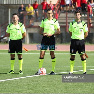 Calcio, caso maglie Legea. Nicchi rompe lo stallo: &quot;Siano le società a comprare divise di colore diverso&quot;