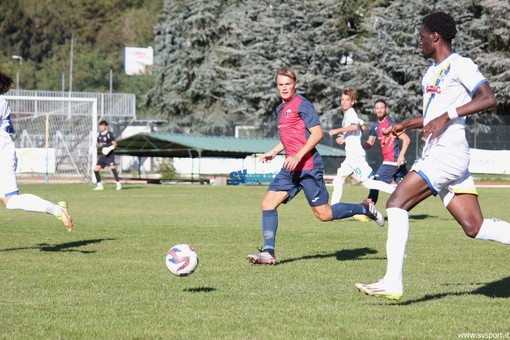 Calcio, Serie D. E' già tempo di un nuovo turno infrasettimanale. Riscatto obbligatorio per il Vado, rasferte piemontesi per Cairese e Albenga