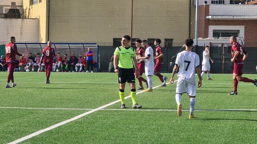 Calcio, Prima Categoria. Impresa Pontelungo a Camporosso, la doppietta di Sfinjari porta i granata in vetta alla classifica