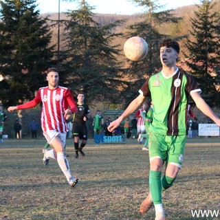 Calcio, Promozione. Sarà un grande pomeriggio: battaglia in vetta, punti di piombo in coda