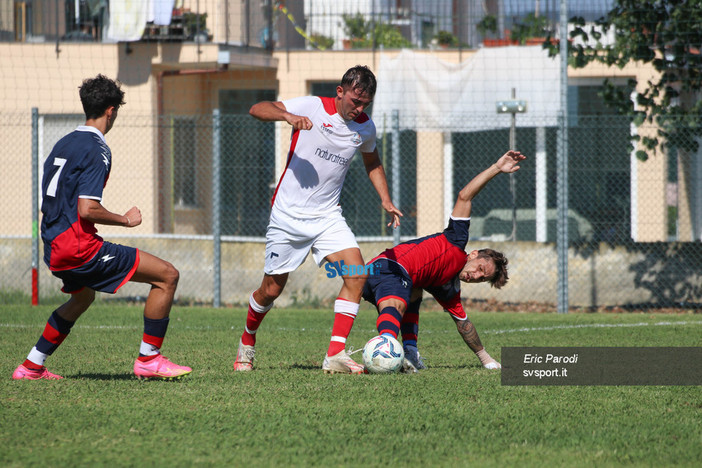 Calcio. La S.F. Loano reagisce nella maniera dovuta, 3-0 alla Genova Calcio dopo il capitombolo dell'andata