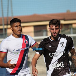 Calcio, Serie D. Albenga e Vado si ritrovano nel torinese, alle 14:30 le trasferte con Pinerolo e Chisola