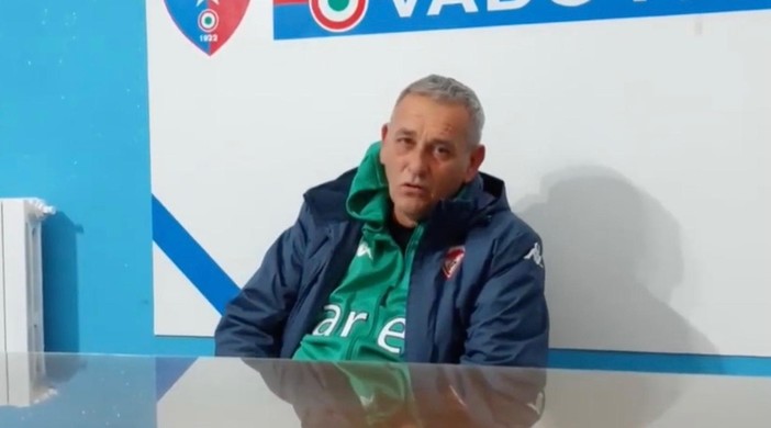 Calcio, Città di Varese. Cotta sconfitto a Vado: «Se in 25 partite non hanno dato 1 rigore al Varese, qualcosa c'è...» (VIDEO)