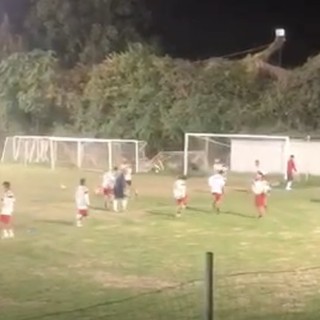 Calcio, Borgio Verezzi. Il gruppo si allena, rossoblu domenica in campo con l'Imperiese (VIDEO)