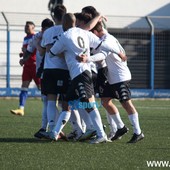 Calcio, Eccellenza. L'Albenga oltre l'emergenza, 4-1 al Campomorone in una domenica ricca di difficoltà