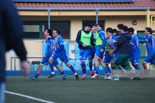 Calcio, Coppa Italia Promozione. C'è il Busalla tra il Ceriale e la finalissima, stasera al Merlo il primo round contro i genovesi