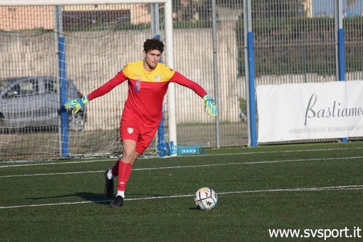 Calcio, Eccellenza. Paradosso Scalvini, il portiere conquista due promozioni consecutive ma ora è senza squadra