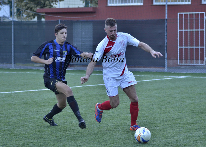 Calcio, Eccellenza: la Cairese cerca il filotto, Quiliano atteso dal super Ligorna di Monteforte