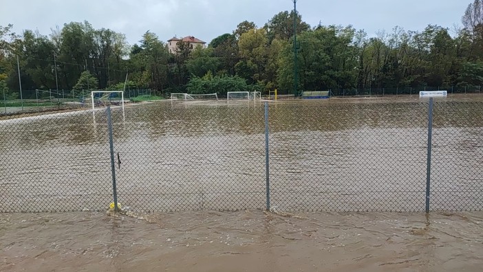 Nuovo incubo alluvione per il Dego, Perotti nuovamente invaso dall'acqua