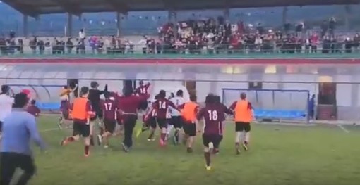 Calcio, Il Borghetto vince i playoff, i VIDEO della festa granata