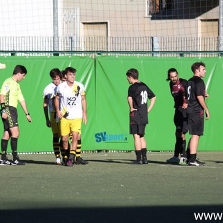 Calcio, Prima Categoria. Gli anticipi oggi sono cinque: apre la Vadese, stasera in campo Spotornese, Vadino e Baia Alassio