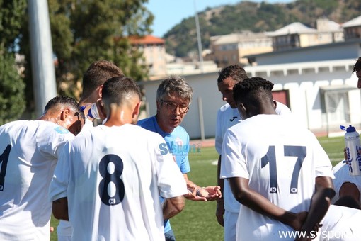 Calcio, Vado. Domenica mattina test col Fossano, giovedì prossimo amichevole con il Genoa Primavera