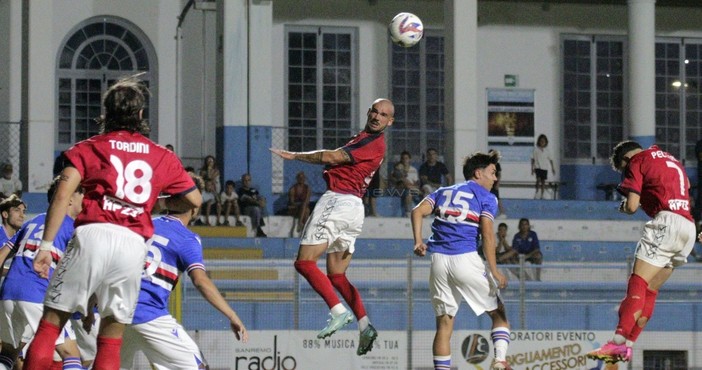 Calcio. Stefano Sturaro in campo con la Sanremese per il test contro la Primavera della Sampdoria (foto)